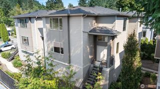 553 SE Andrews Street #B, Issaquah, WA 98027