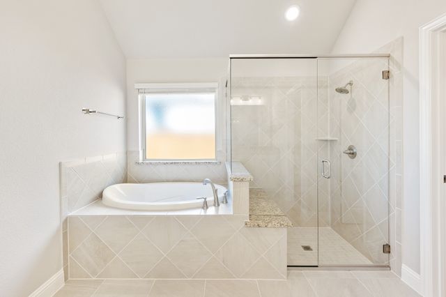 2114 Redding Drive, Mansfield, TX 76084