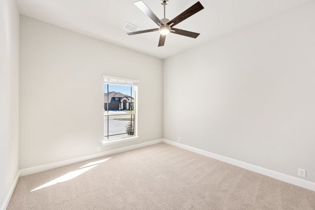 2114 Redding Drive, Mansfield, TX 76084