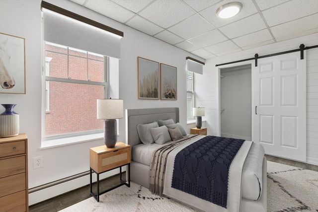 131 Essex Streer 33, Salem, MA 01970