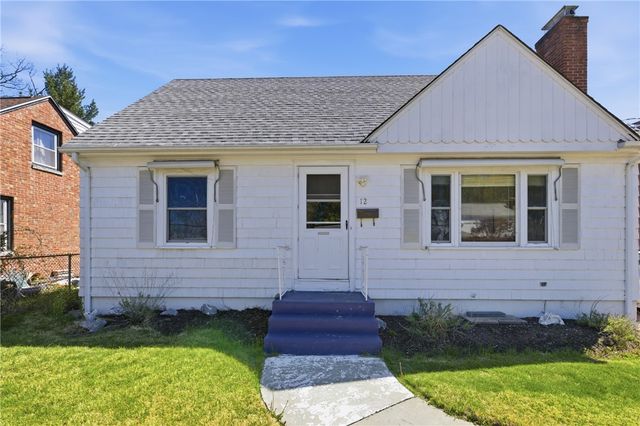 12 Hemlock Avenue, Cranston, RI 02910