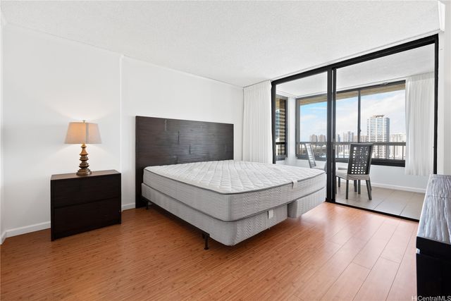 430 Lewers Street 3005, Honolulu, HI 96815