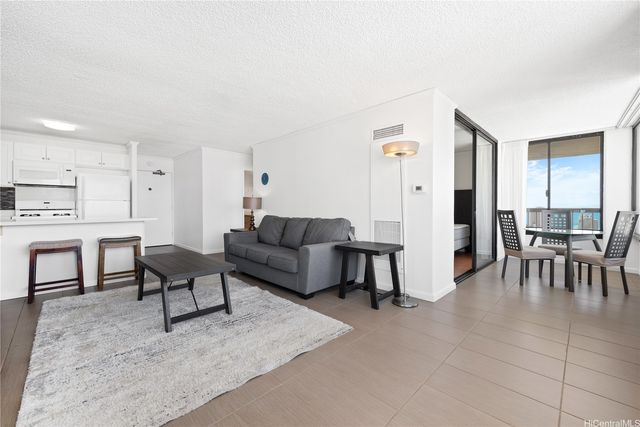 430 Lewers Street 3005, Honolulu, HI 96815