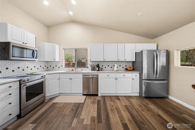 24501 234th Way SE, Maple Valley, WA 98038