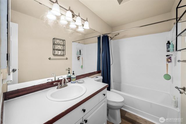 24501 234th Way SE, Maple Valley, WA 98038