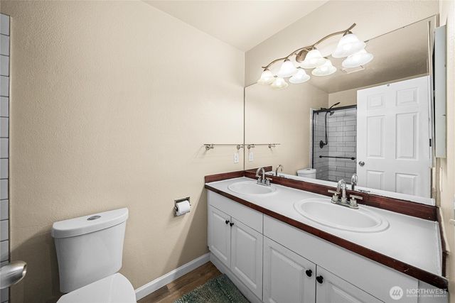 24501 234th Way SE, Maple Valley, WA 98038