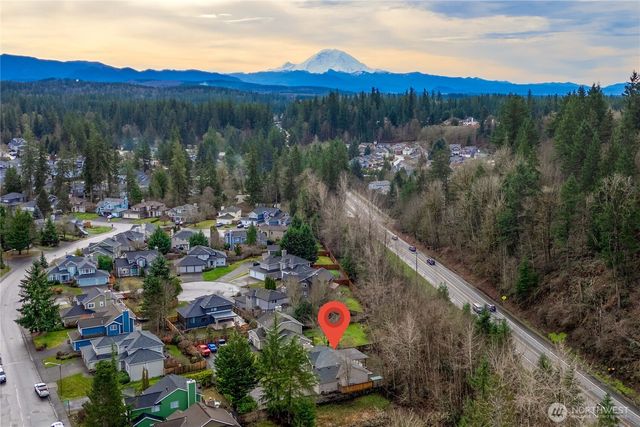 24501 234th Way SE, Maple Valley, WA 98038