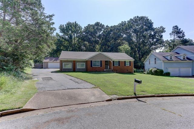 2880 CAVERN DR, Memphis, TN 38128