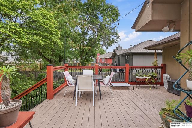15183 T St, Omaha, NE 68137