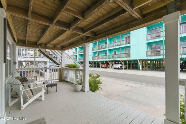 415 Carolina Beach Avenue N, Carolina Beach, NC 28428