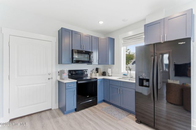 415 Carolina Beach Avenue N, Carolina Beach, NC 28428