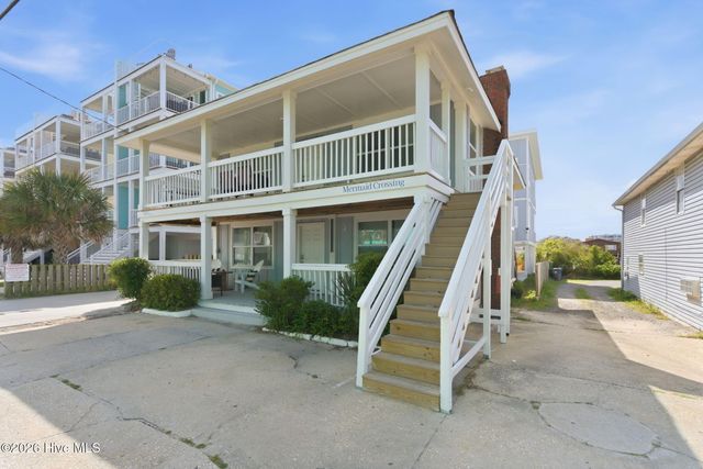 415 Carolina Beach Avenue N, Carolina Beach, NC 28428