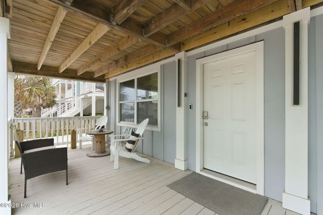 415 Carolina Beach Avenue N, Carolina Beach, NC 28428