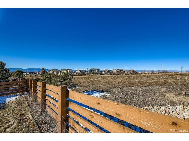 868 Audubon Peak Dr, Erie, CO 80516