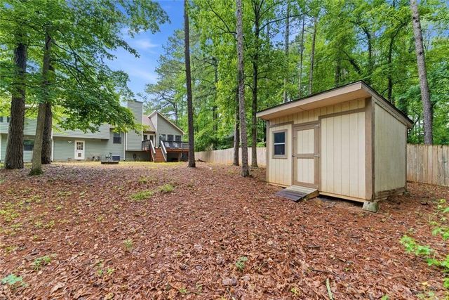 3962 N Indian Circle NW, Kennesaw, GA 30144