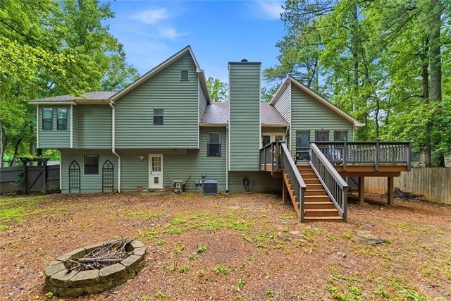 3962 N Indian Circle NW, Kennesaw, GA 30144