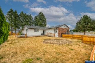 1656 NE McDaniel Ln, Mcminnville, OR 97128