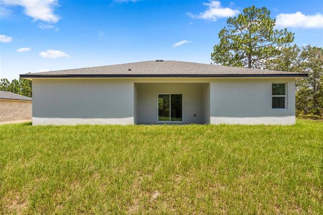 6926 N ELKCAM BOULEVARD, Citrus Springs, FL 34433