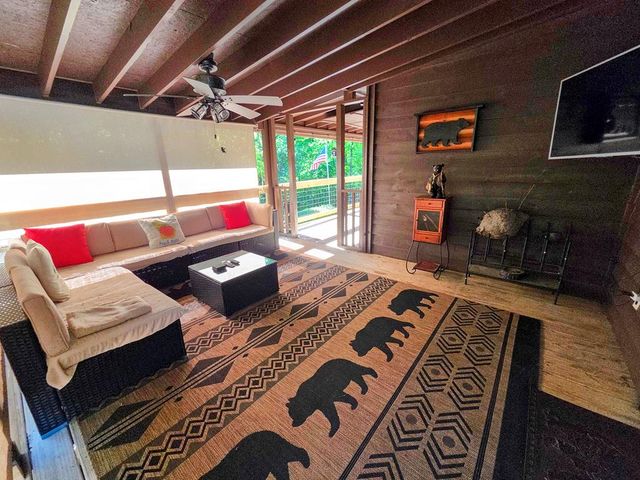 854 Rizzitello Lane, Blairsville, GA 30512