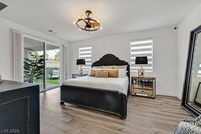 7196 DEER COVE Court, Las Vegas, NV 89113