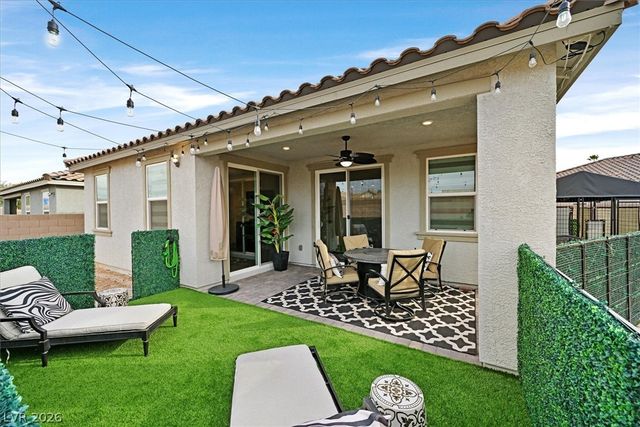 7196 DEER COVE Court, Las Vegas, NV 89113