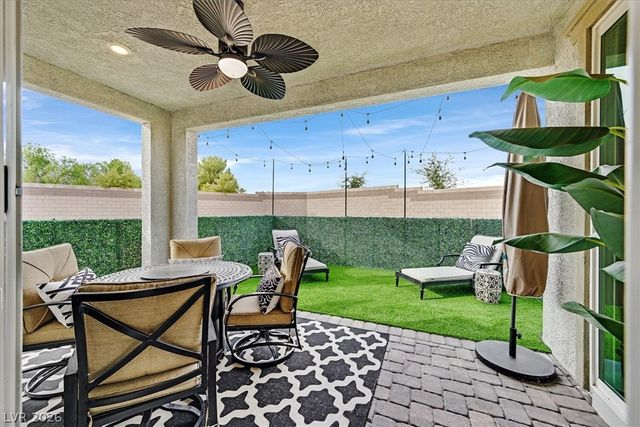 7196 DEER COVE Court, Las Vegas, NV 89113