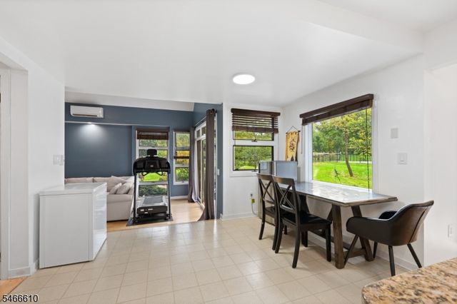 41 Jamestown Rd, Montgomery Twp., NJ 08502