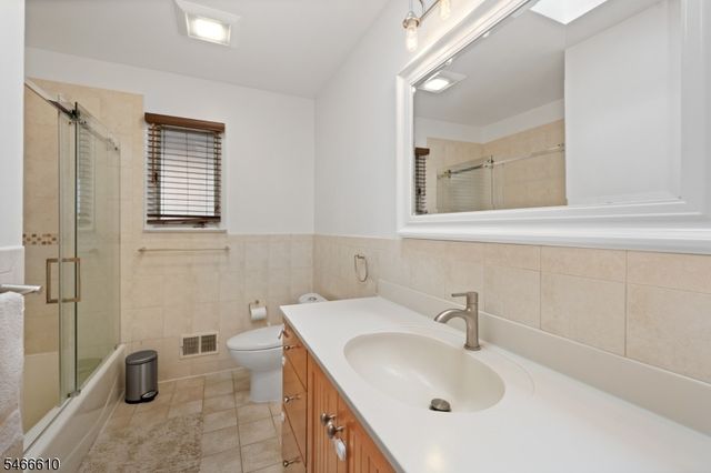 41 Jamestown Rd, Montgomery Twp., NJ 08502
