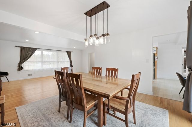 41 Jamestown Rd, Montgomery Twp., NJ 08502