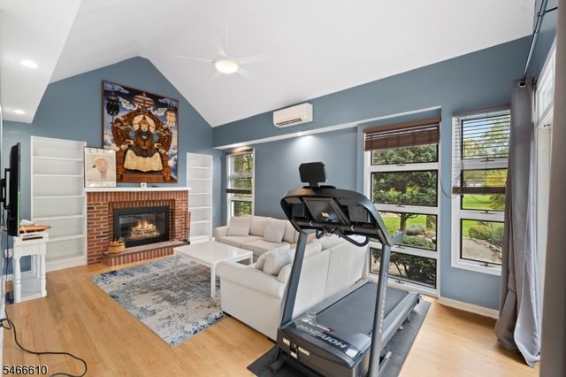 41 Jamestown Rd, Montgomery Twp., NJ 08502