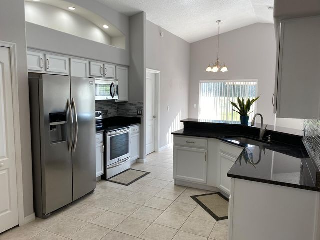 1450 PORTMOOR WAY, Winter Garden, FL 34787