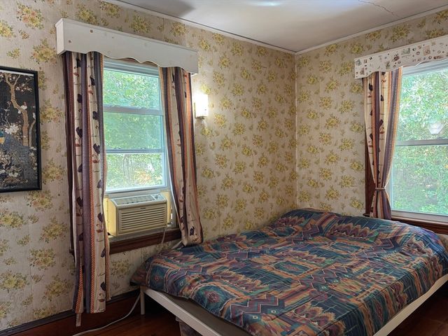 14 Park Ave Ext, Arlington, MA 02474
