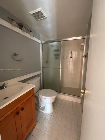 600 NE 36th St 817, Miami, FL 33137