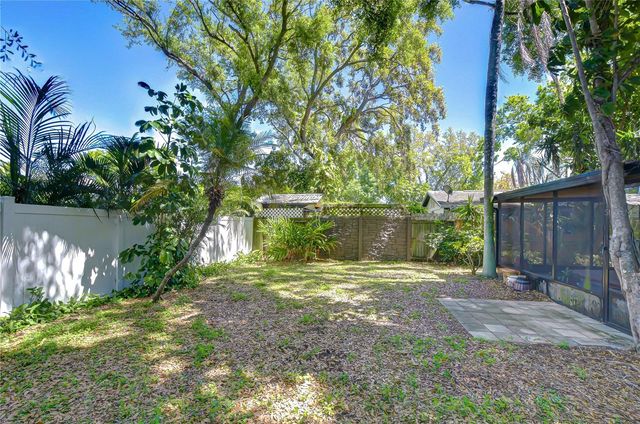 8313 JACKSON SPRINGS ROAD, Tampa, FL 33615