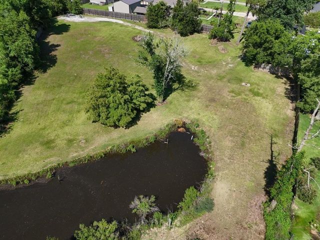 1040 Holly Street, Lake Charles, LA 70601