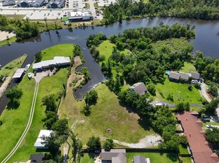 1040 Holly Street, Lake Charles, LA 70601