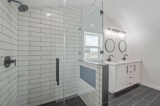 1459 Munger Street, Houston, TX 77023