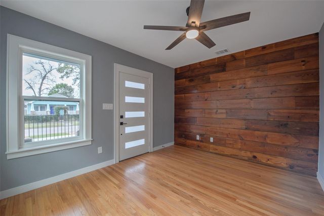 1459 Munger Street, Houston, TX 77023