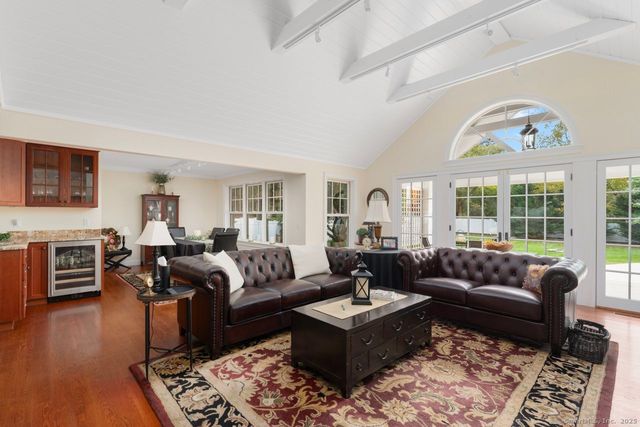 53 Westwood Drive, Groton, CT 06340