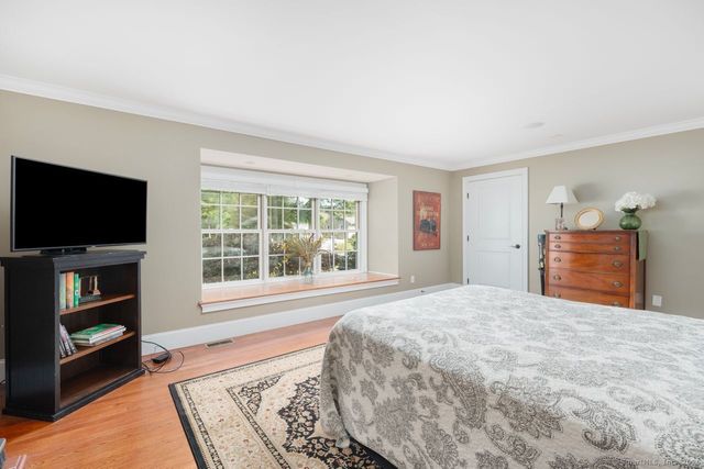 53 Westwood Drive, Groton, CT 06340