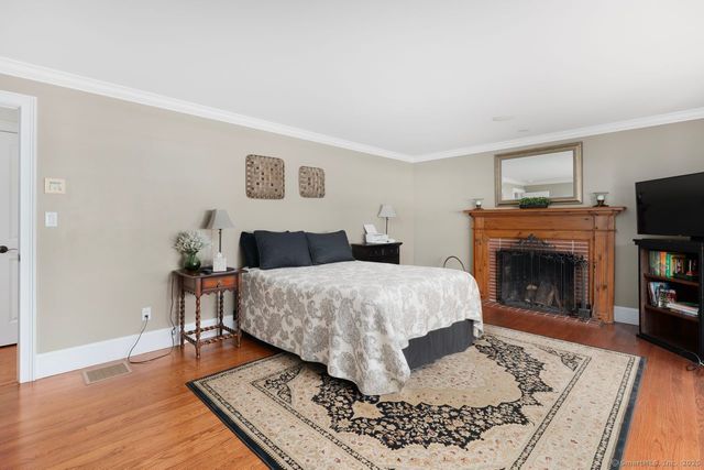 53 Westwood Drive, Groton, CT 06340