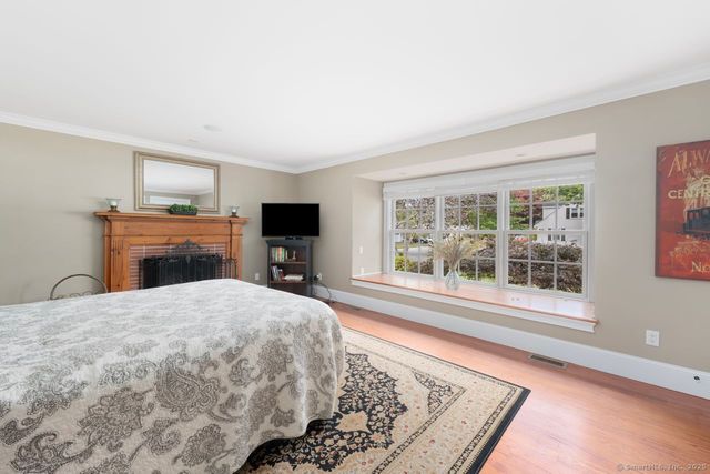53 Westwood Drive, Groton, CT 06340