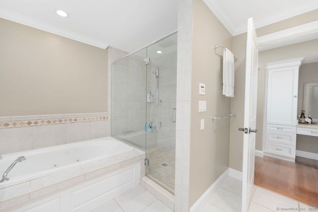 53 Westwood Drive, Groton, CT 06340