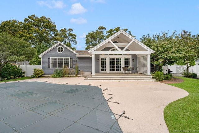53 Westwood Drive, Groton, CT 06340