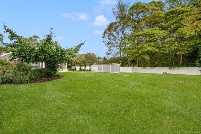 53 Westwood Drive, Groton, CT 06340