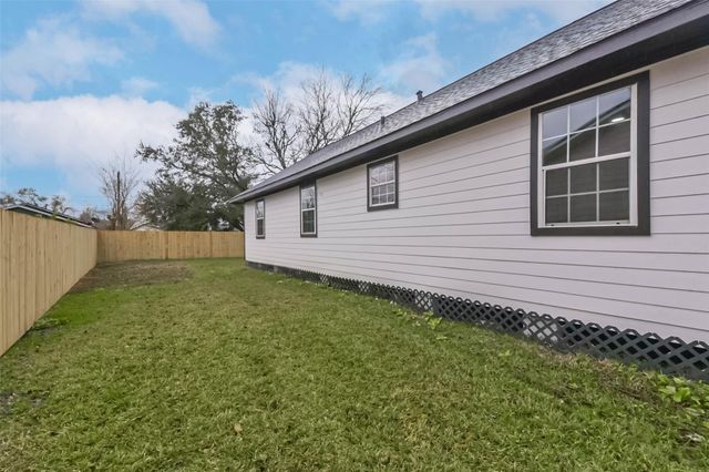 1106 12th Street, Galena Park, TX 77547