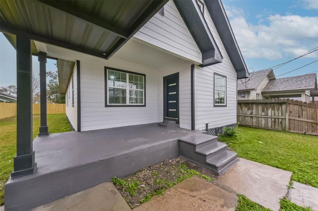 1106 12th Street, Galena Park, TX 77547