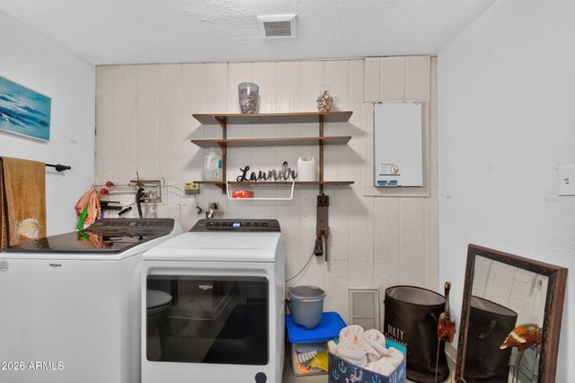 5735 E MCDOWELL Road 16, Mesa, AZ 85215