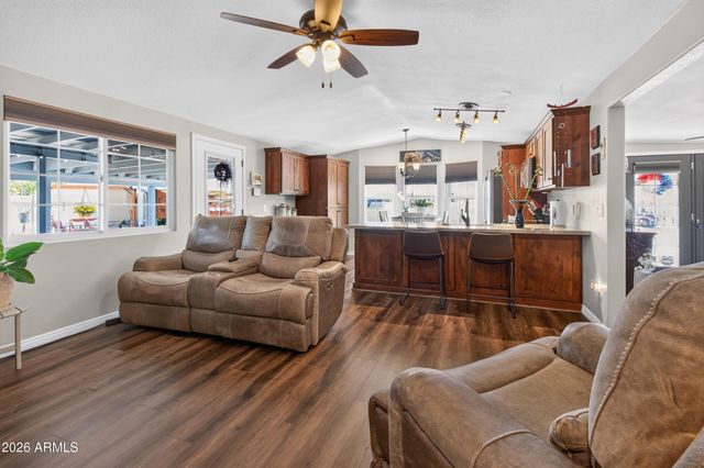 5735 E MCDOWELL Road 16, Mesa, AZ 85215