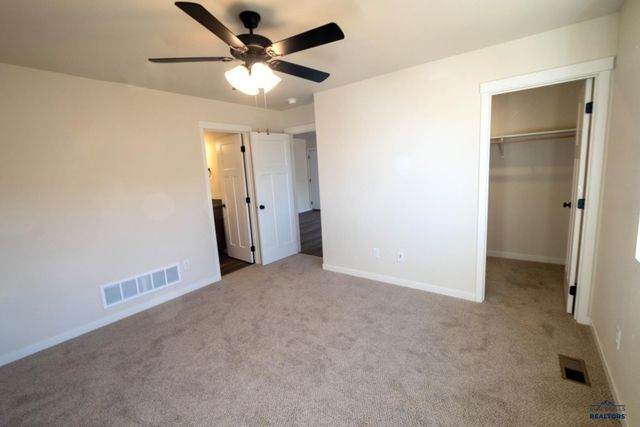 2801 LUKE, Rapid City, SD 57703